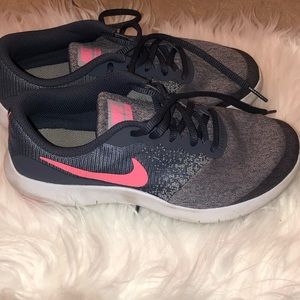 Girls Nike sneakers